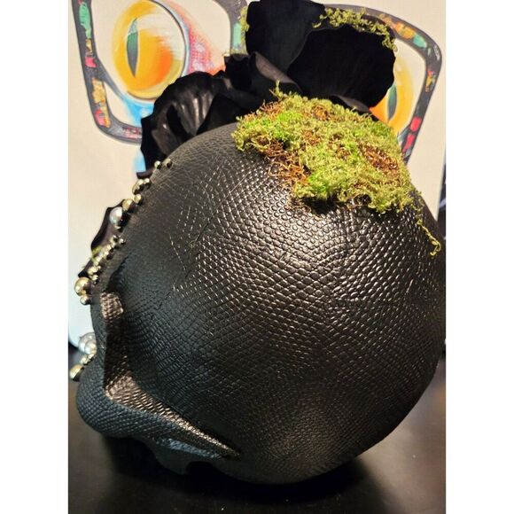 NWT - Noir Night Floral Collection Halloween Skull - Picture 5 of 7